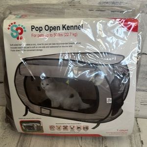 Pop Open Pet Kennel NEW
